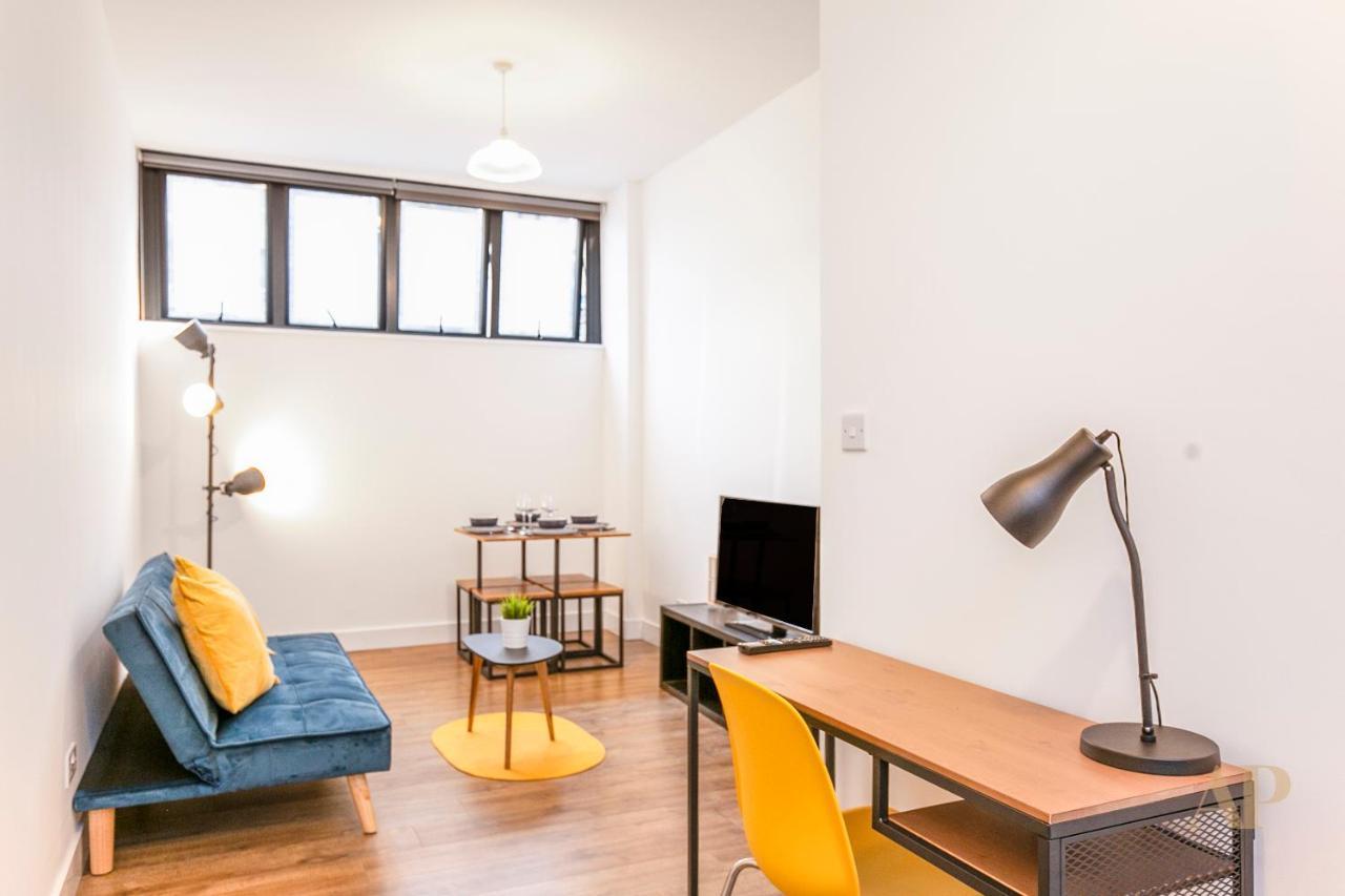 Split Level Studio Apartment In Camden 伦敦 外观 照片